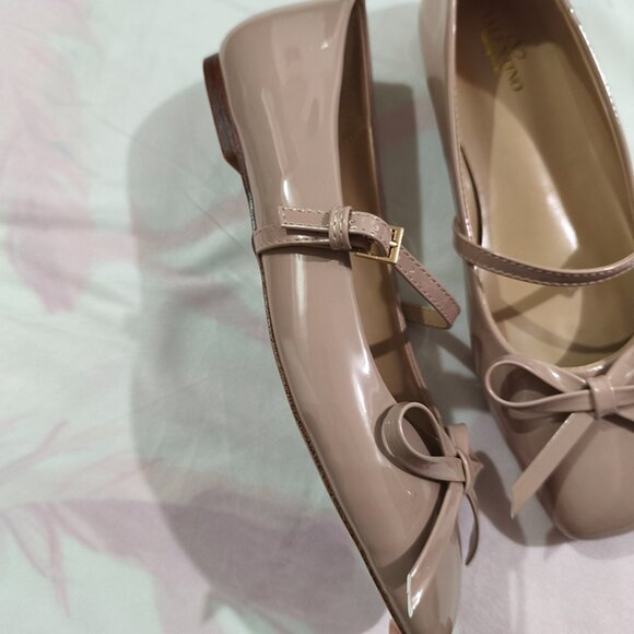 Valentino Light Nude Patent Leather Mary Jane Shoes - Picture 5 of 8